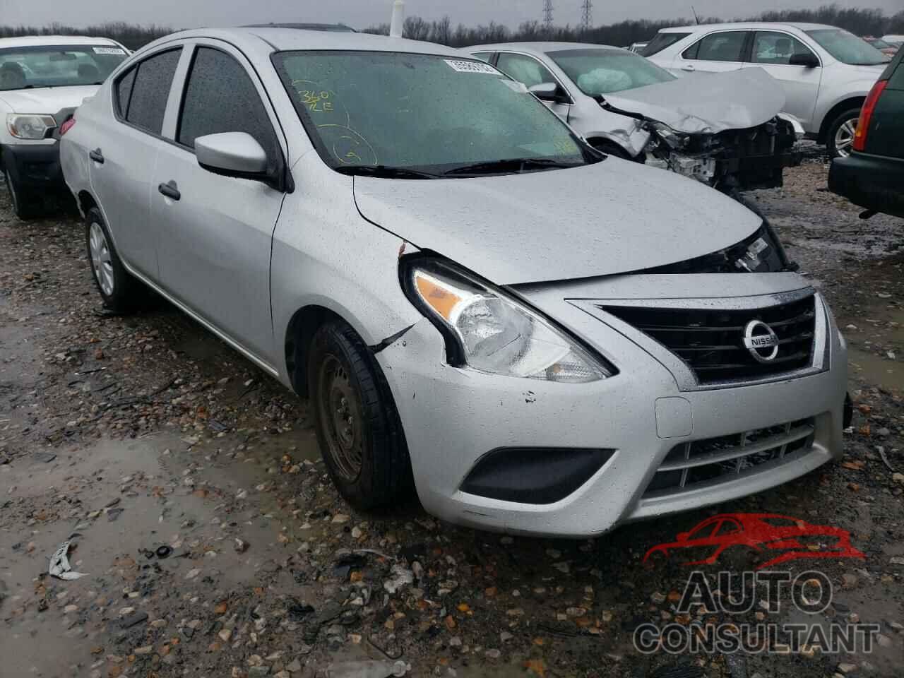 NISSAN VERSA 2018 - 3N1CN7AP5JL824697