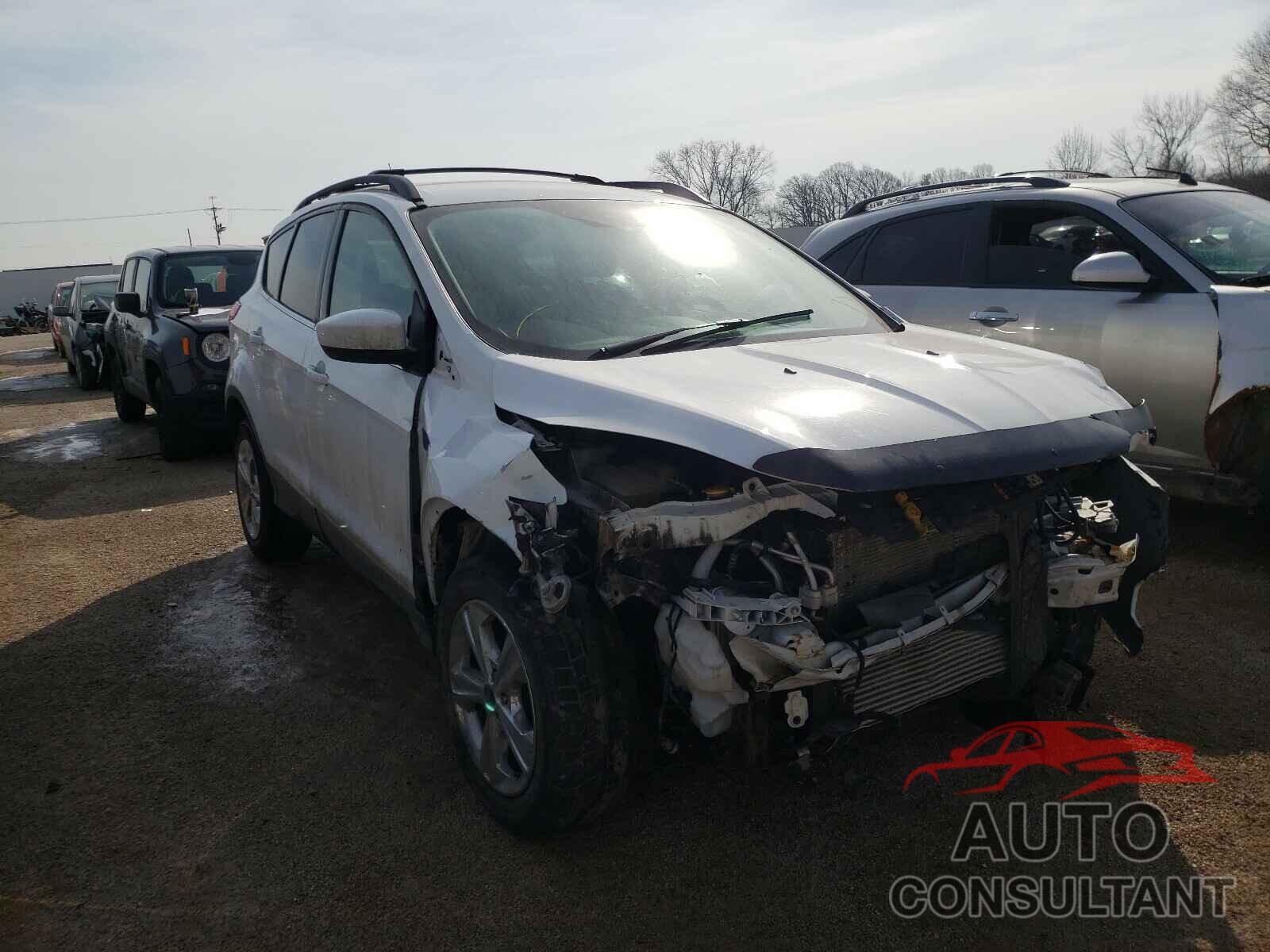 FORD ESCAPE 2016 - 1FMCU0GX2GUC46809