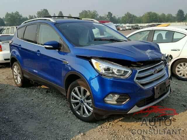 FORD ESCAPE 2017 - 1FMCU9JD8HUA32847