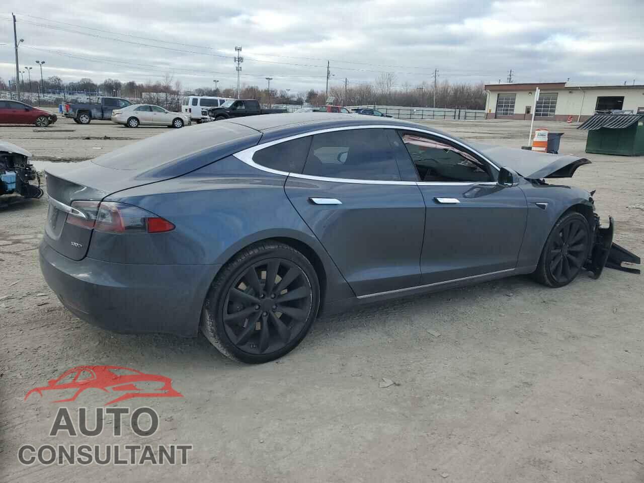 TESLA MODEL S 2018 - 5YJSA1E28JF261868