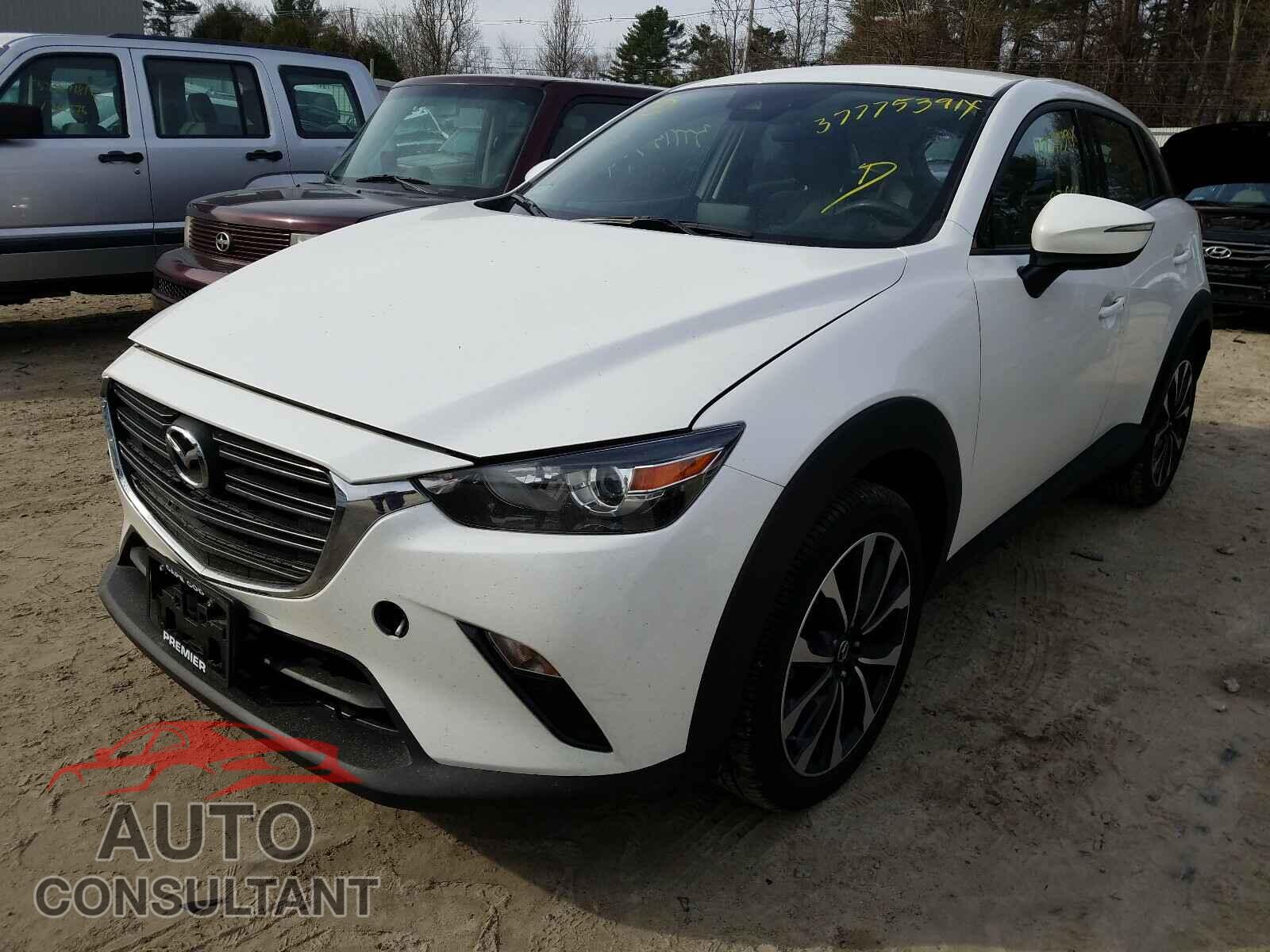 MAZDA CX-3 2019 - JM1DKFC76K1418924