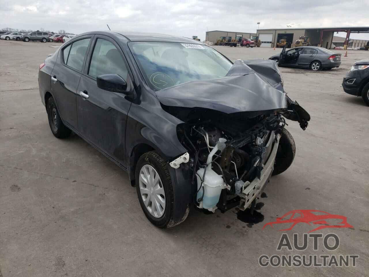 NISSAN VERSA 2017 - 3N1CN7AP1HL865631