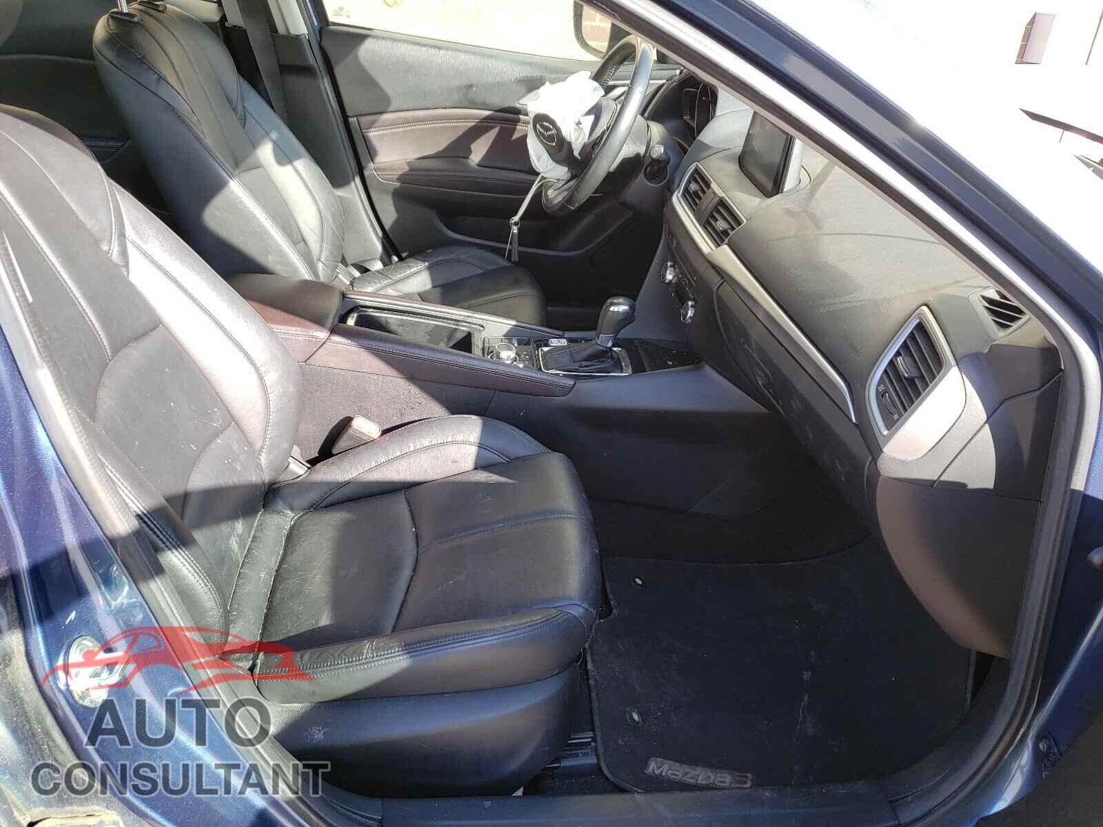 MAZDA 3 2017 - 3MZBN1V76HM110918