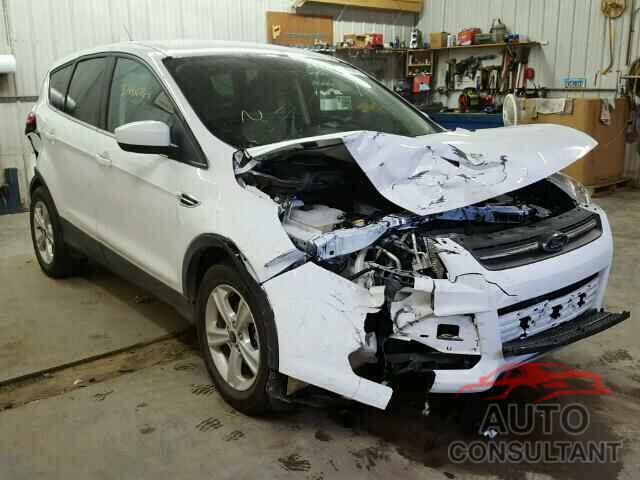 FORD ESCAPE 2015 - 1FMCU0GX1FUC63339