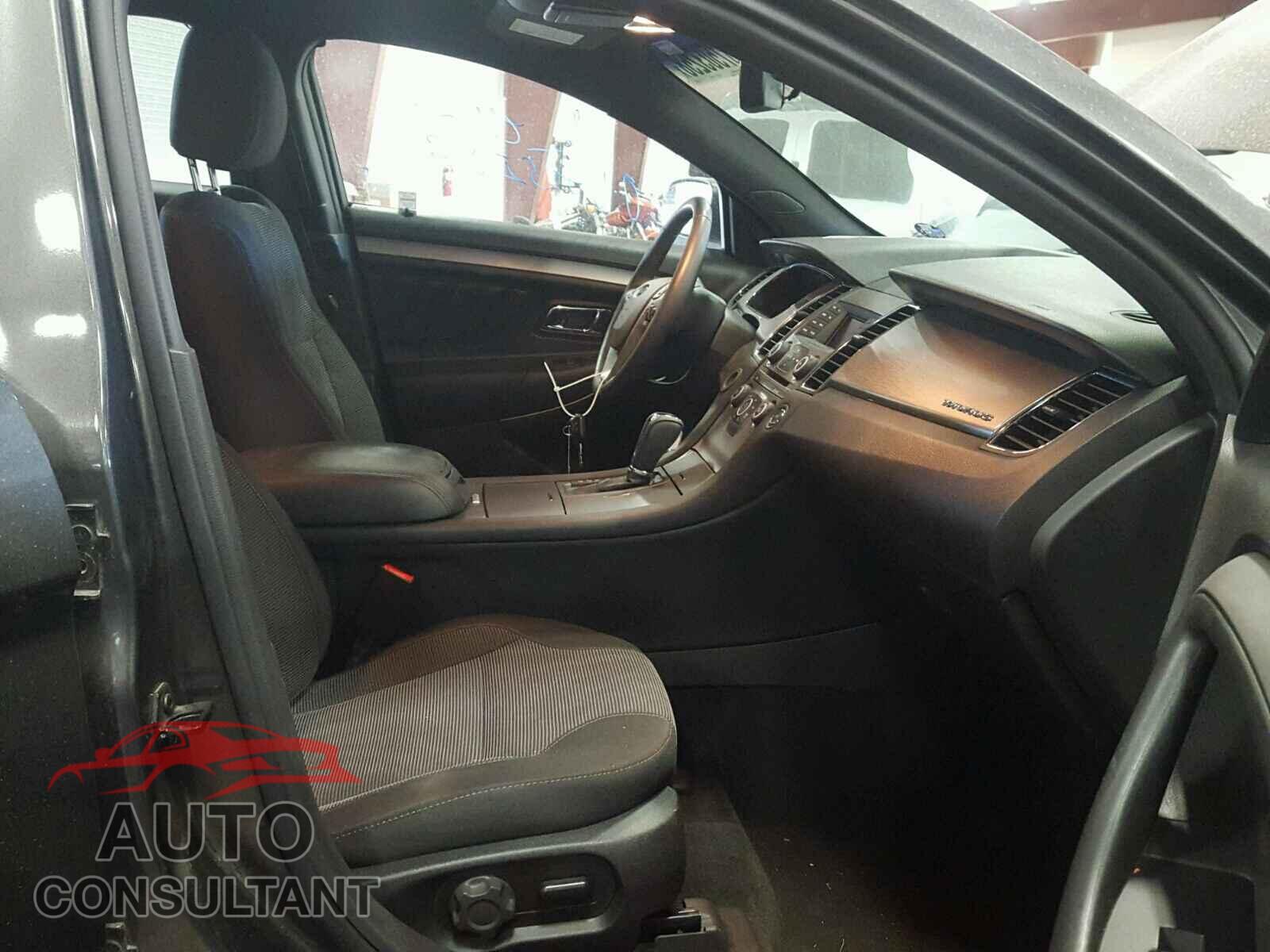 FORD TAURUS 2015 - 1FAHP2E88FG199460