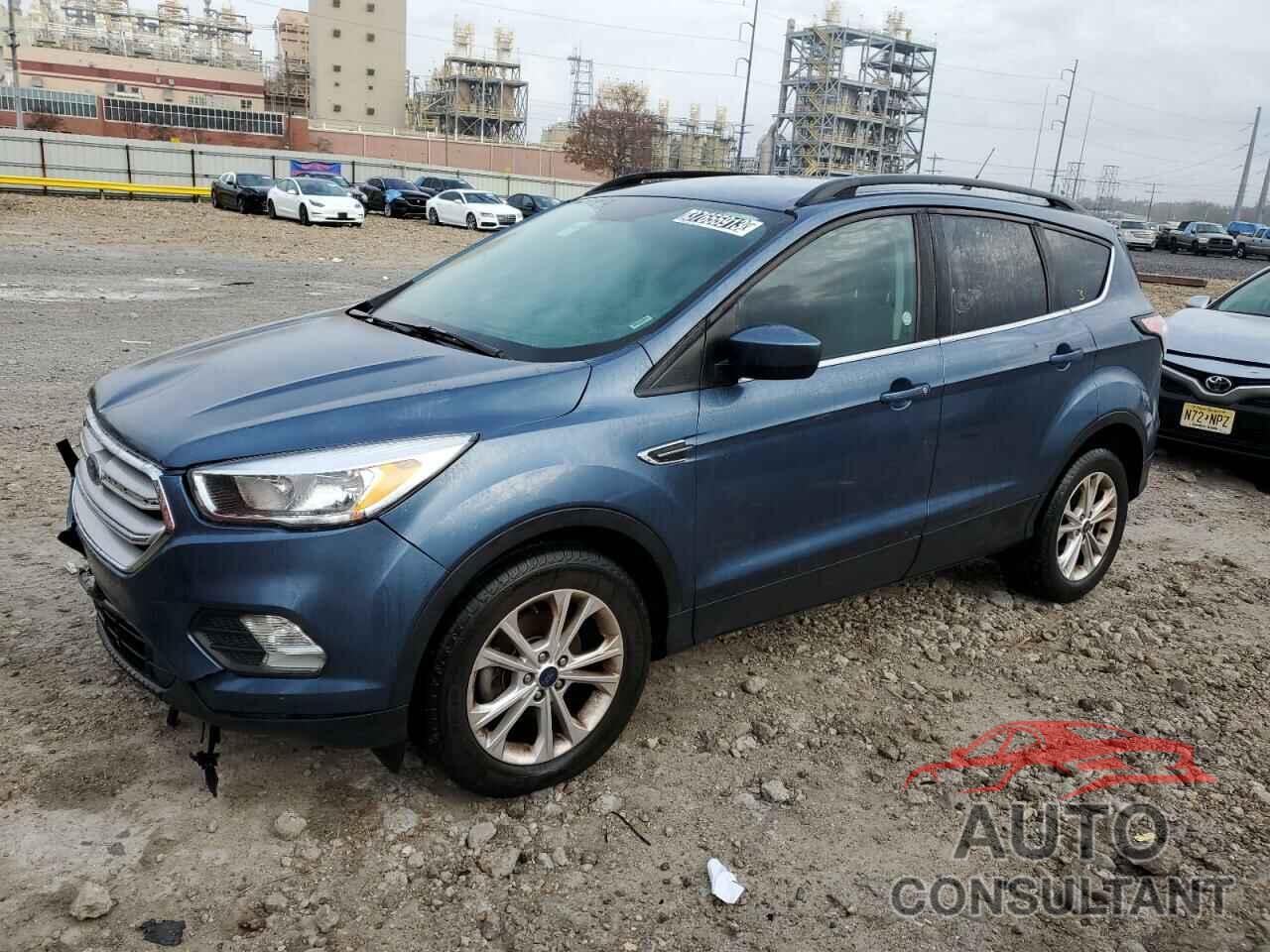 FORD ESCAPE 2018 - 1FMCU0GD8JUC32409