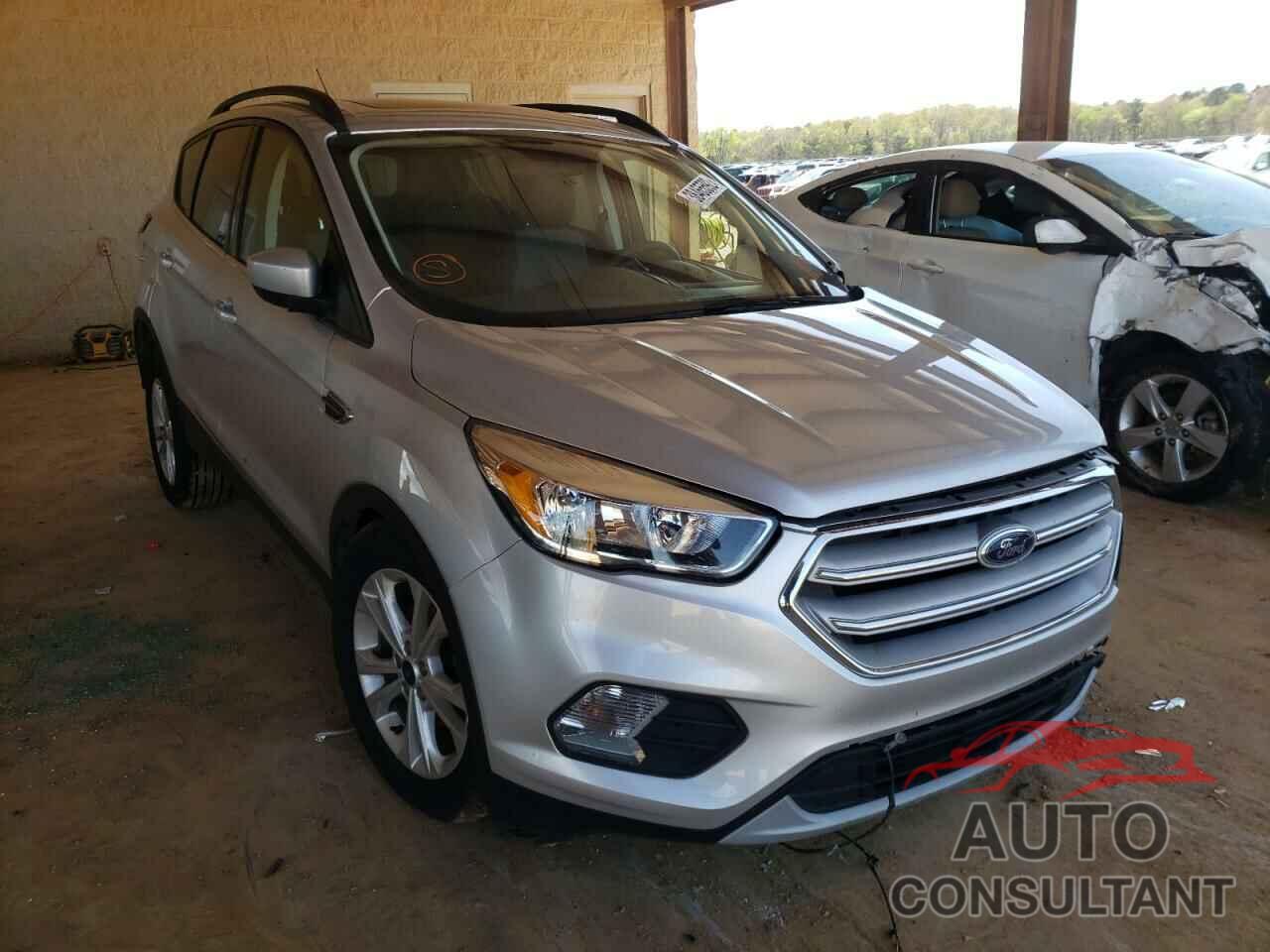 FORD ESCAPE 2018 - 1FMCU0GD0JUB76028