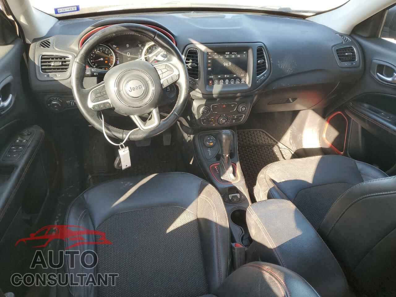 JEEP COMPASS 2020 - 3C4NJDDB0LT177337