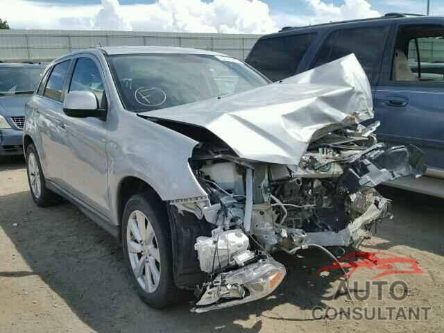 MITSUBISHI OUTLANDER 2015 - 4A4AP4AU7FE024759