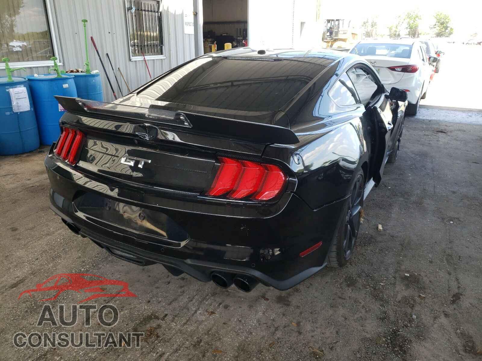FORD MUSTANG 2018 - 1FA6P8CFXJ5116689