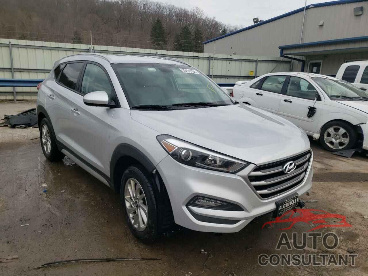 HYUNDAI TUCSON 2017 - KM8J3CA48HU479346