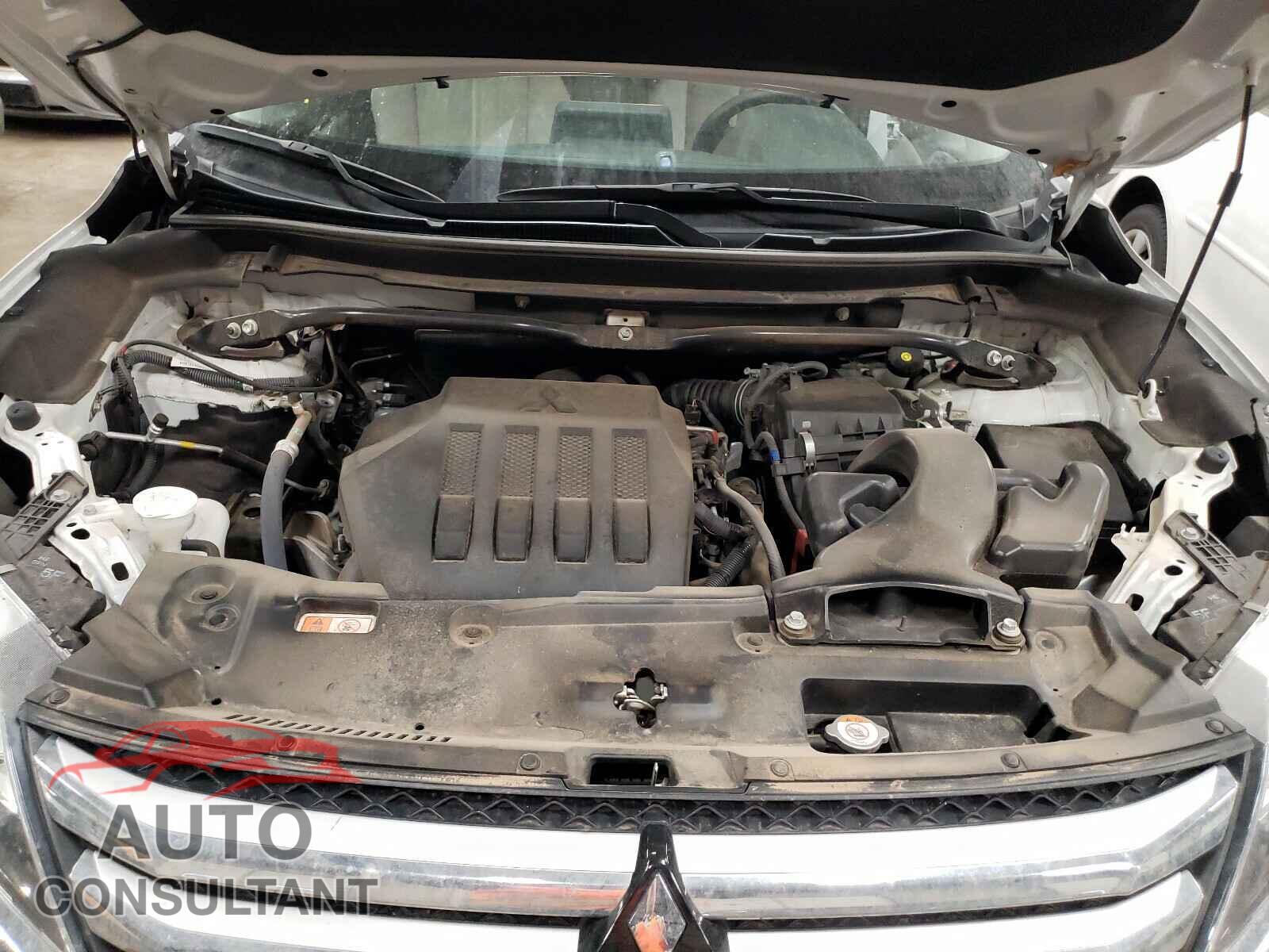 MITSUBISHI ECLIPSE 2018 - JA4AT5AA3JZ062676
