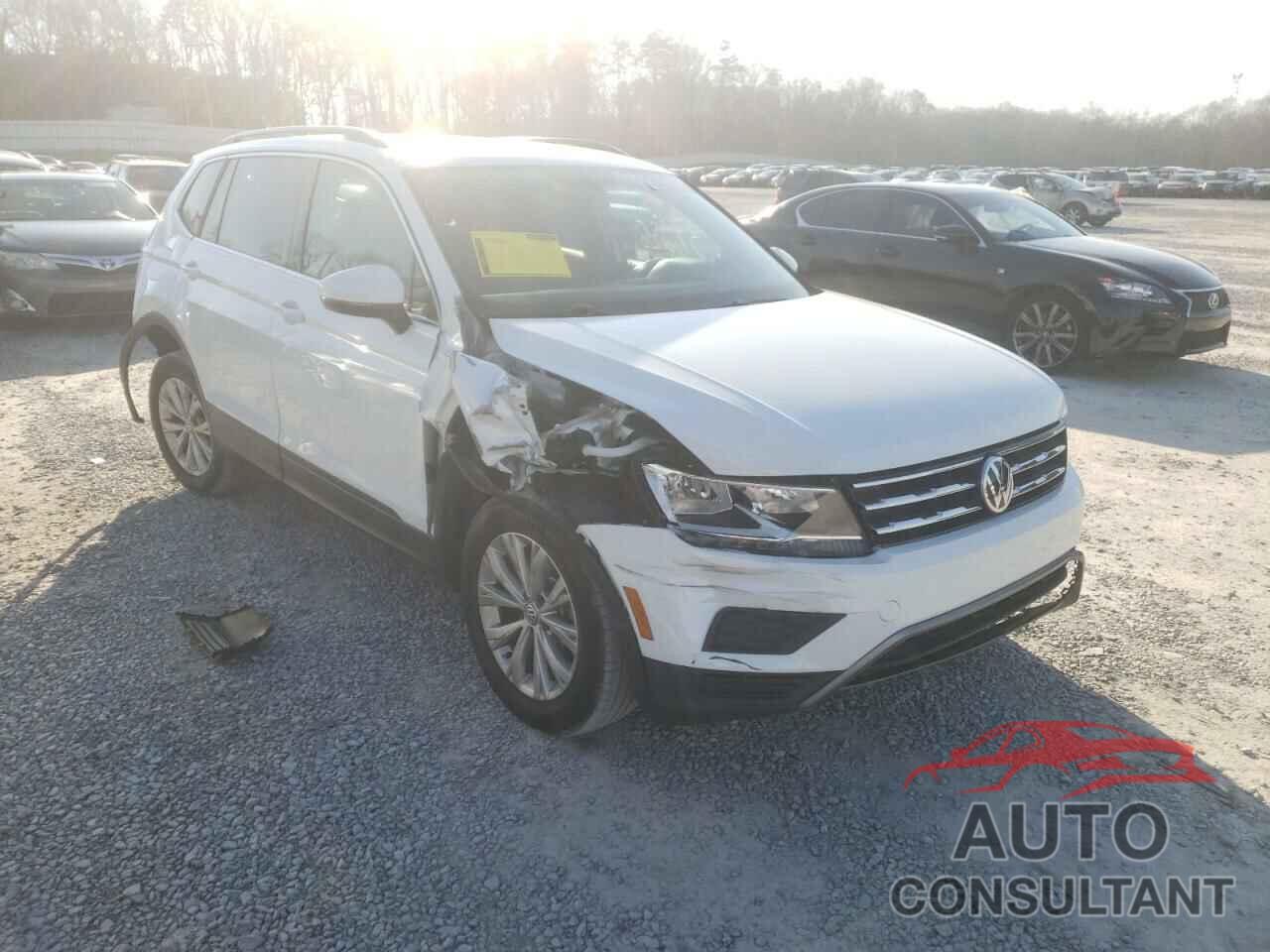 VOLKSWAGEN TIGUAN 2019 - 3VV3B7AX9KM028926