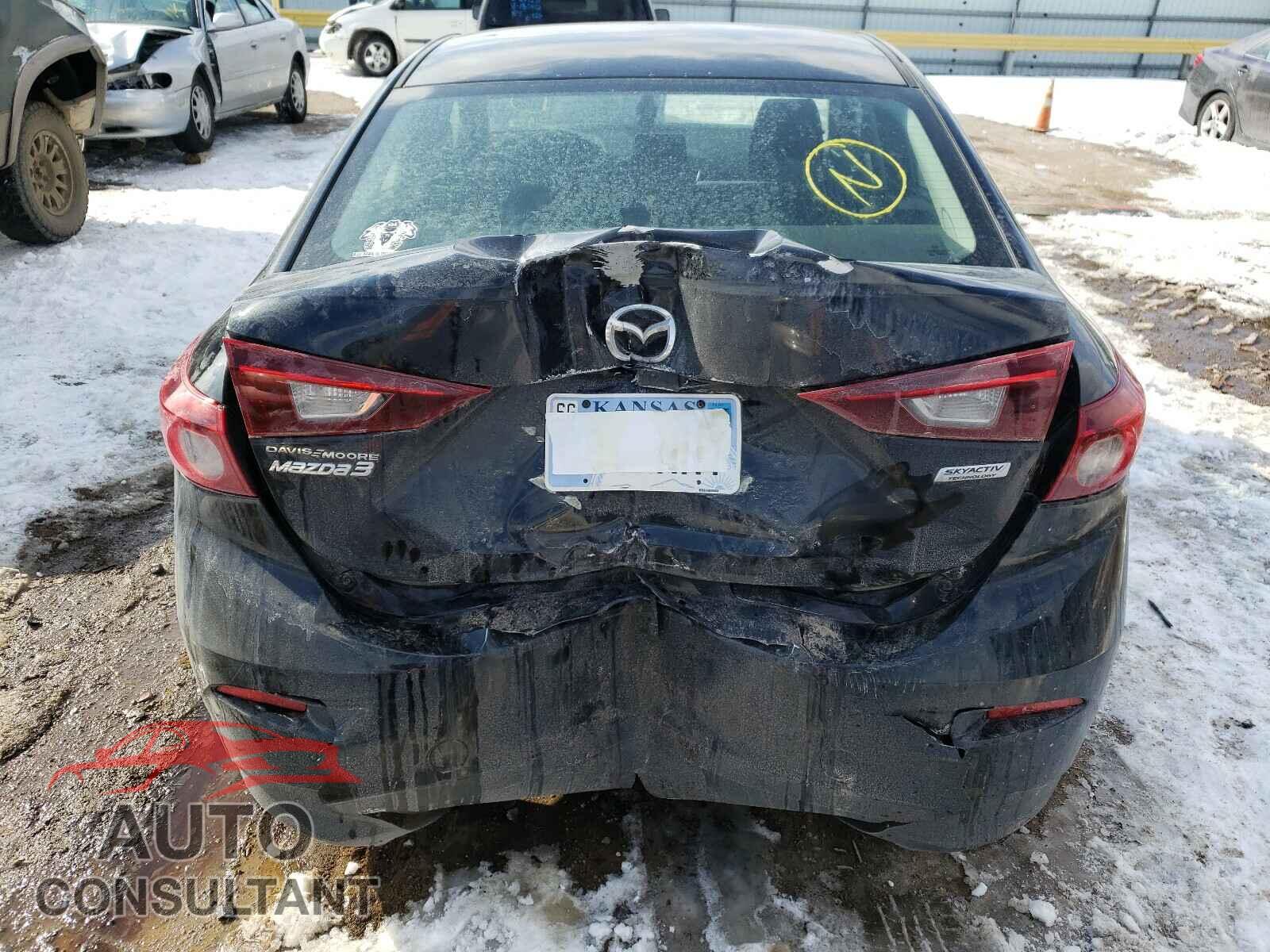 MAZDA 3 2017 - 3MZBN1U71HM106258