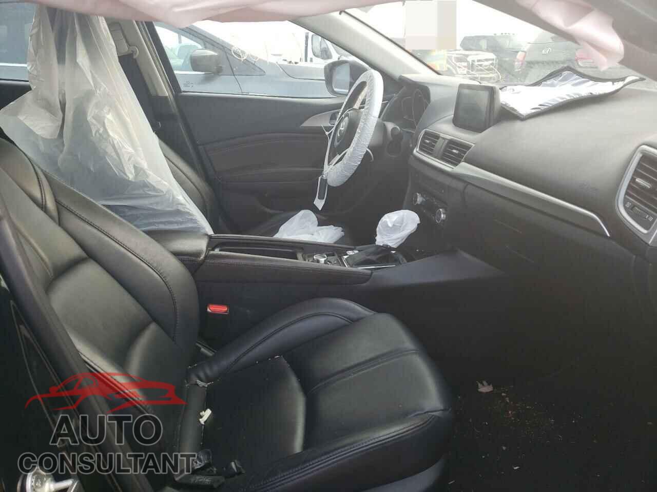 MAZDA 3 2017 - 3MZBN1V73HM121293