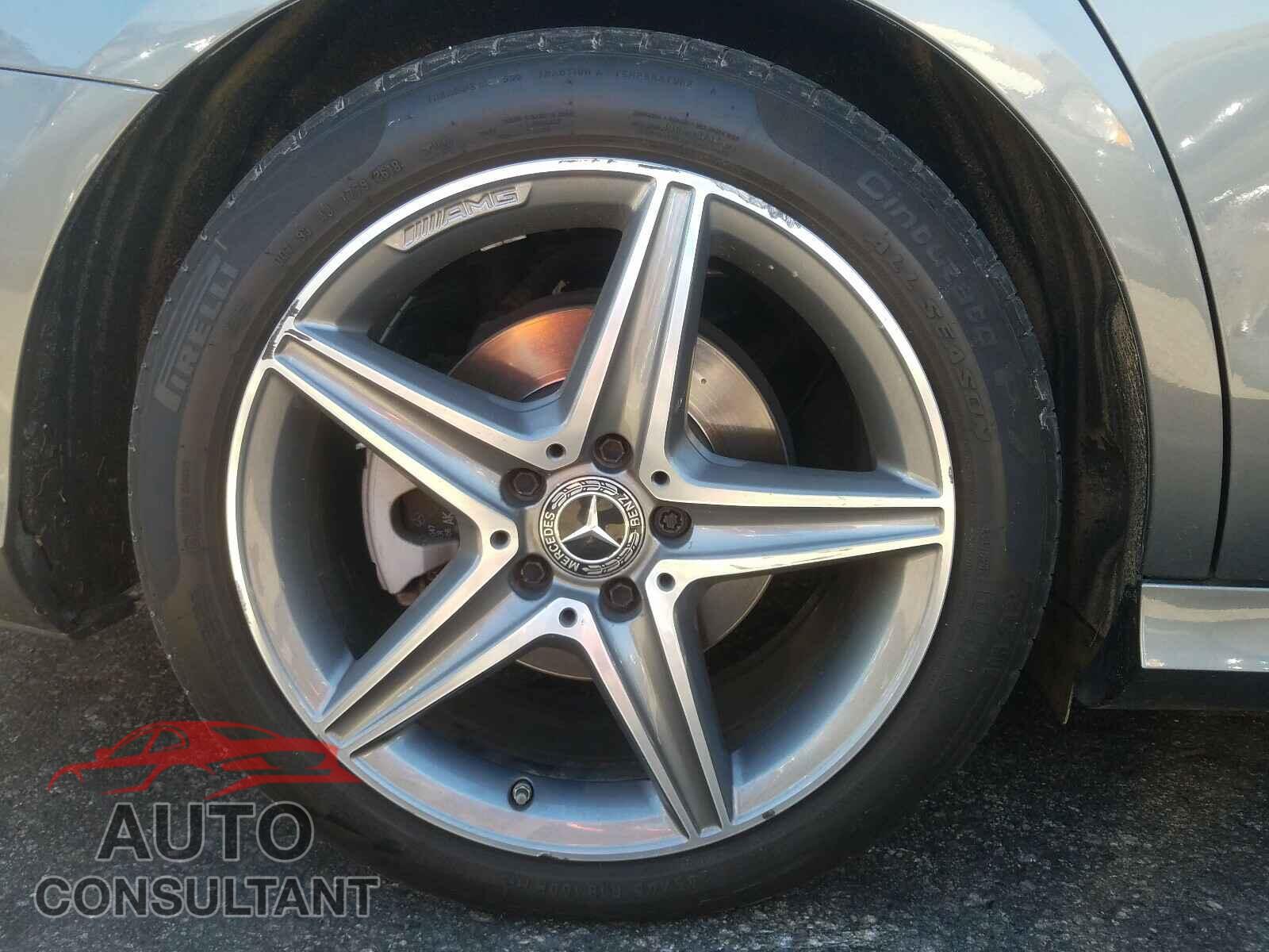 MERCEDES-BENZ E CLASS 2018 - WDDZF4JB3JA341875