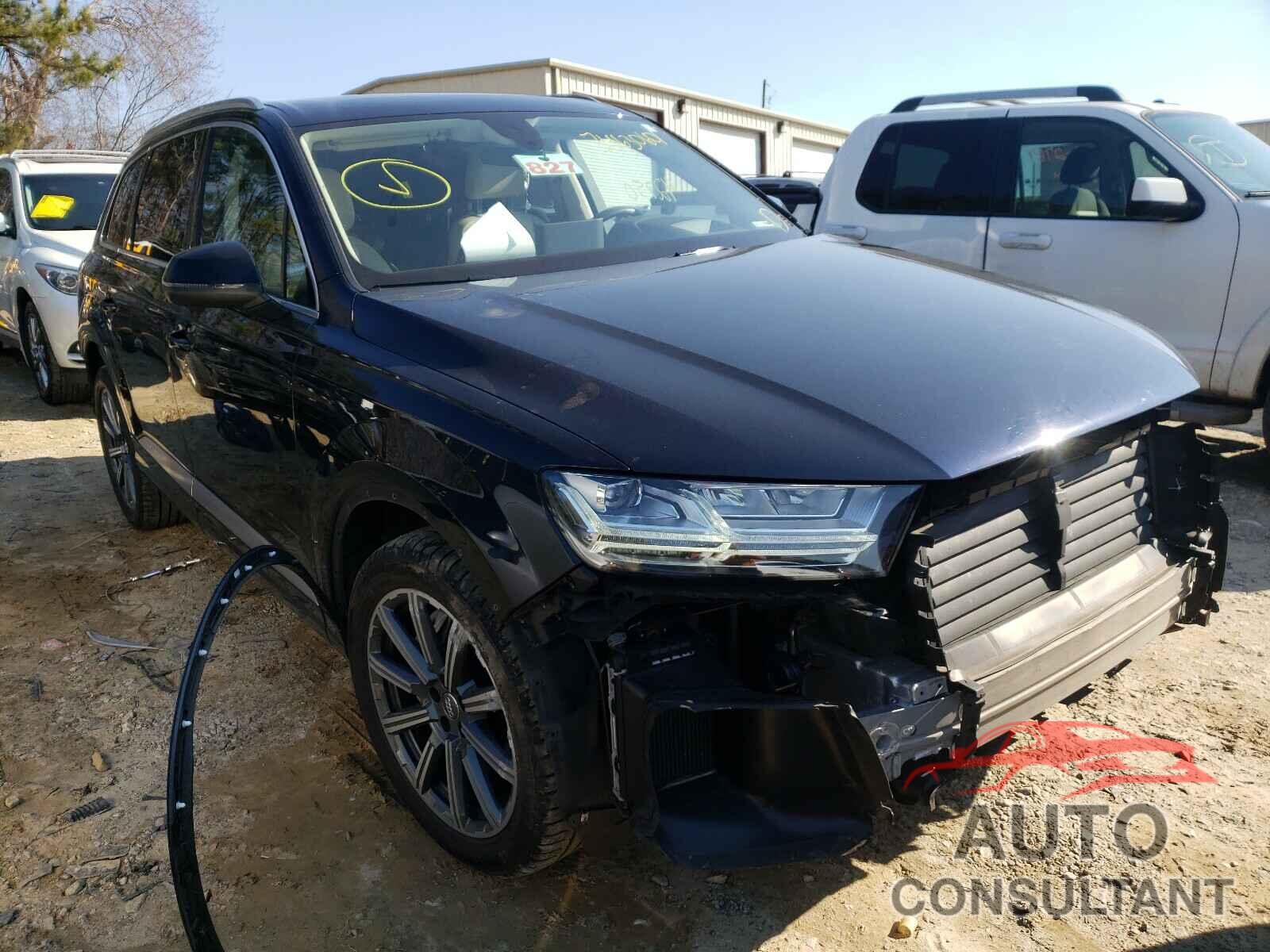 AUDI Q7 2018 - WA1VAAF77JD012664