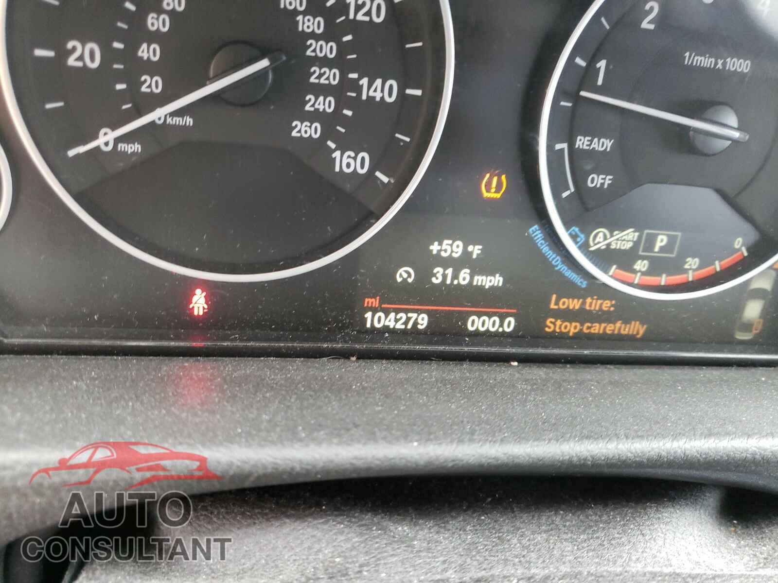 BMW 3 SERIES 2016 - WBA8E1G59GNT33934