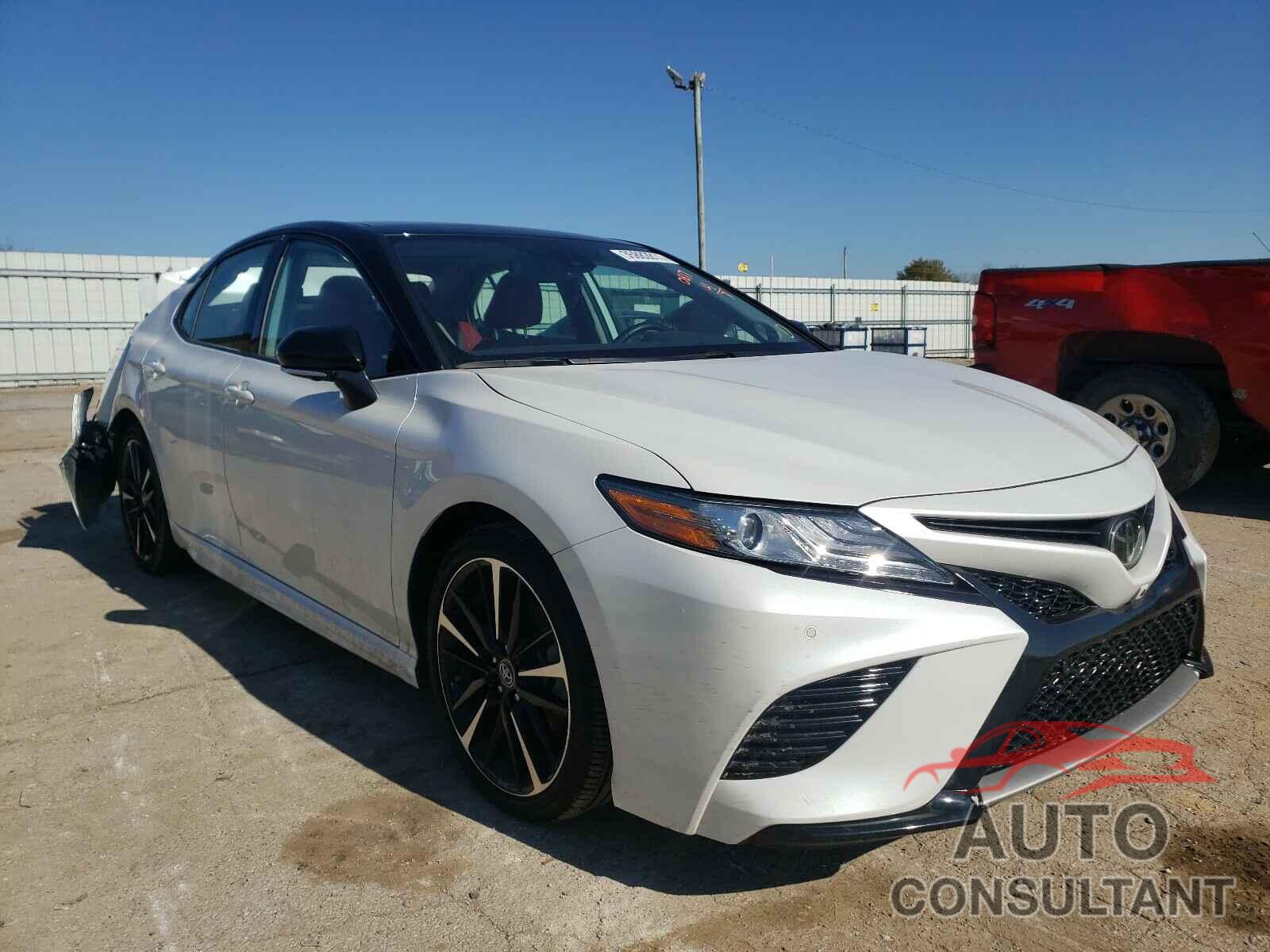 TOYOTA CAMRY 2019 - 4T1BZ1HK8KU030817