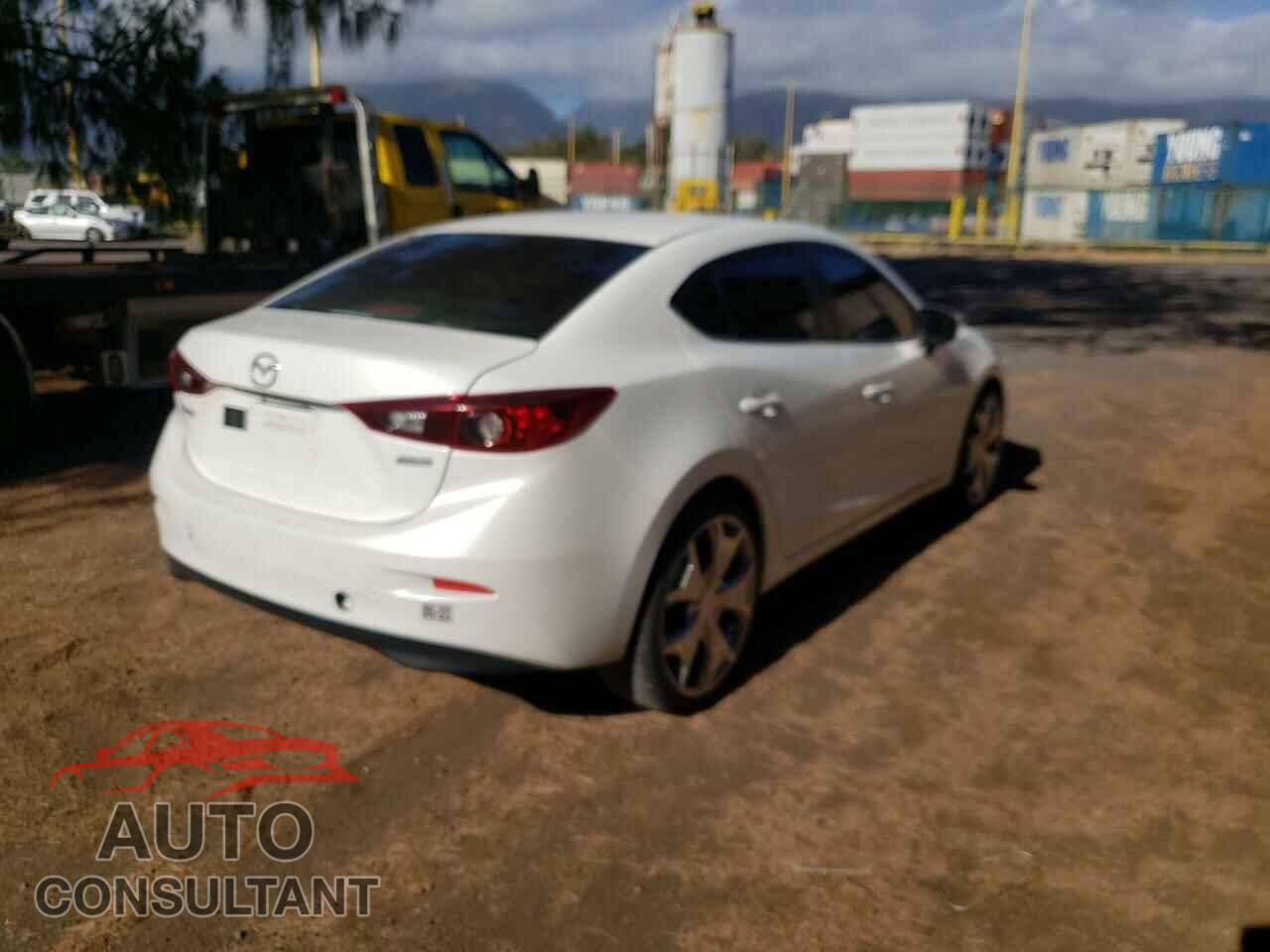 MAZDA 3 2017 - 3MZBN1V75HM117360