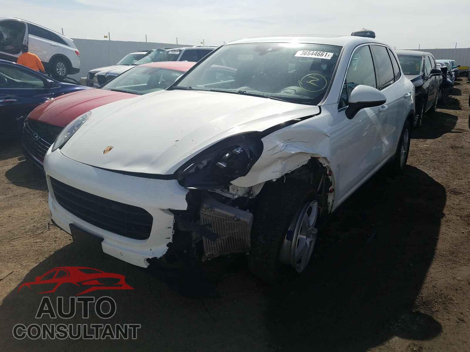 PORSCHE CAYENNE 2016 - WP1AB2A27GLA95559