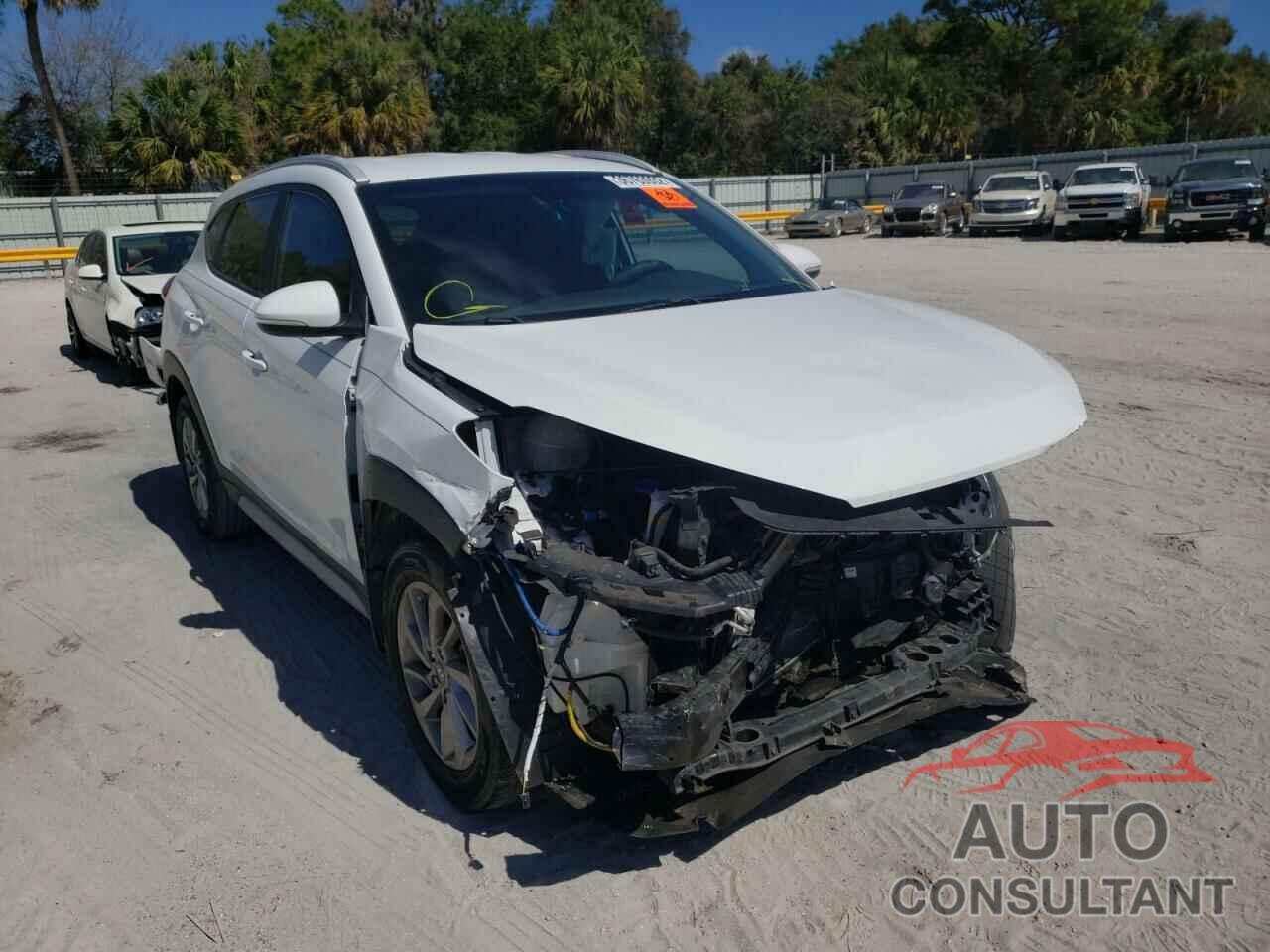 HYUNDAI TUCSON 2017 - KM8J33A20HU459123
