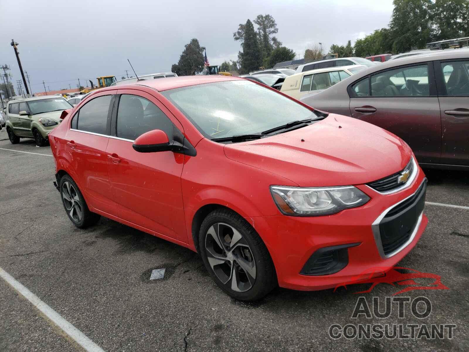 CHEVROLET SONIC 2017 - 1G1JF5SB7H4135178