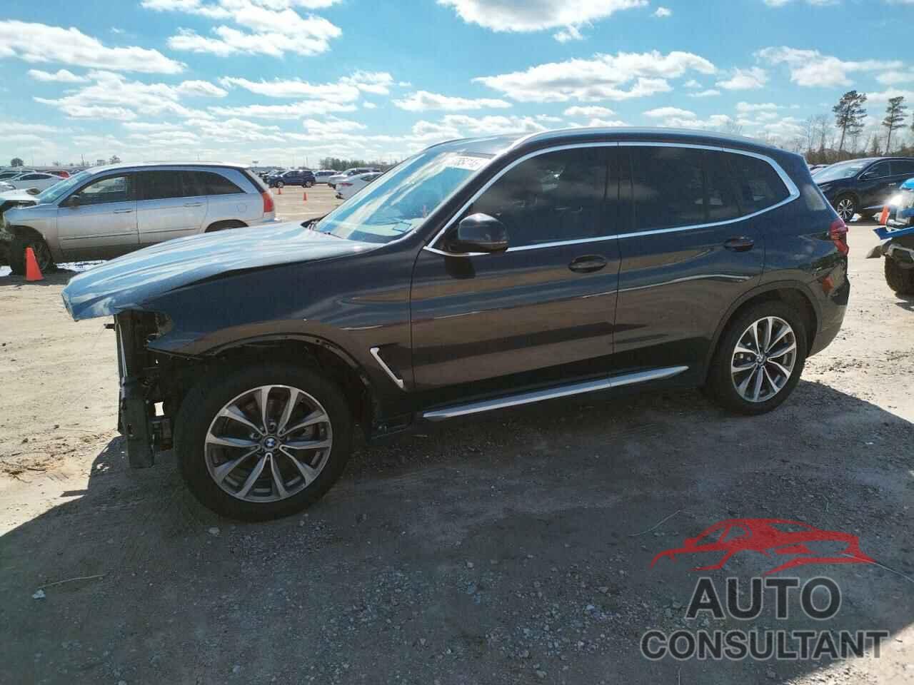 BMW X3 2019 - 5UXTR7C55KLR45321