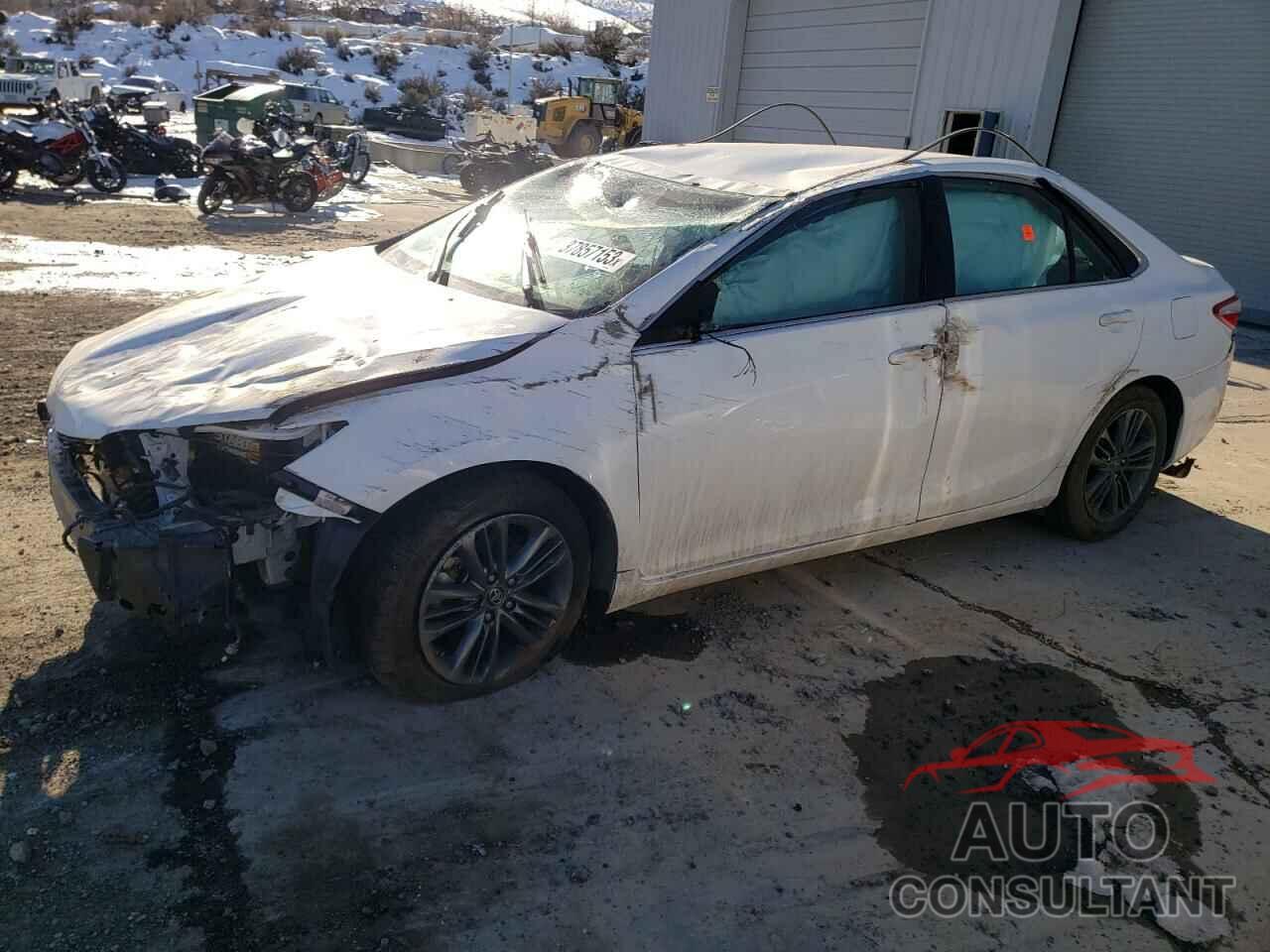 TOYOTA CAMRY 2016 - 4T1BF1FK0GU245529