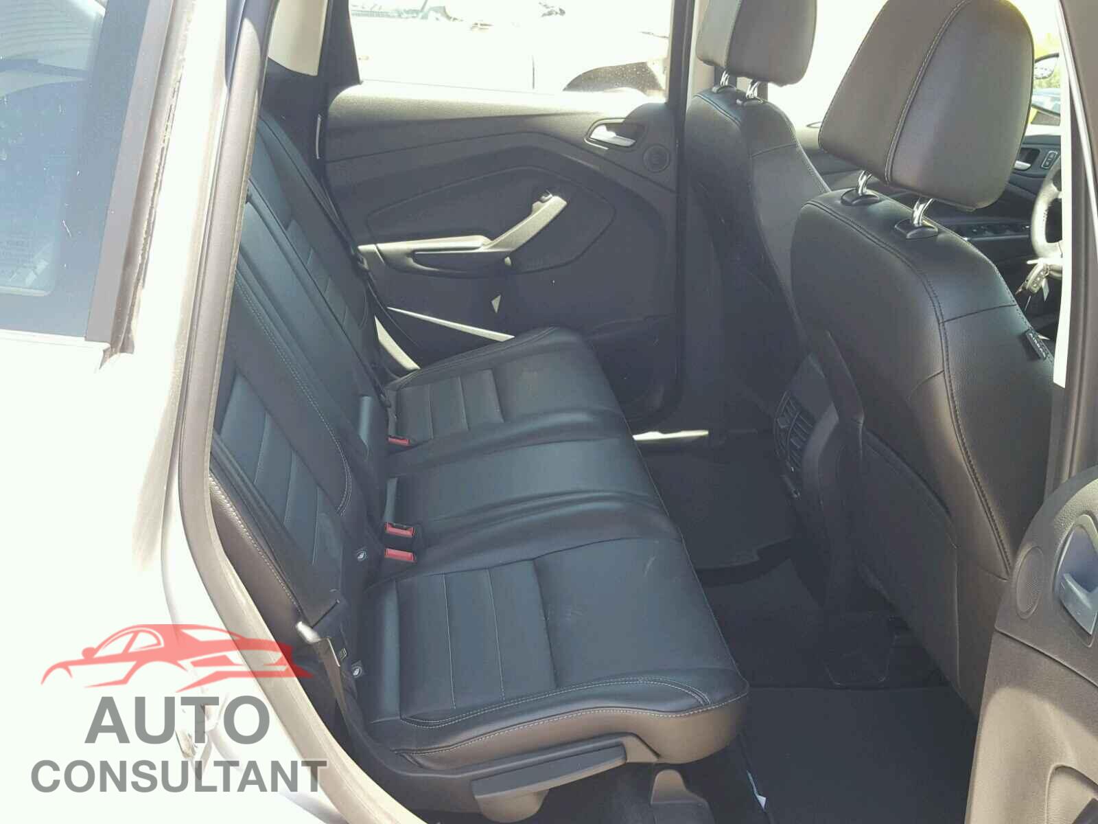 FORD CMAX 2015 - 1FADP5BU8FL114030