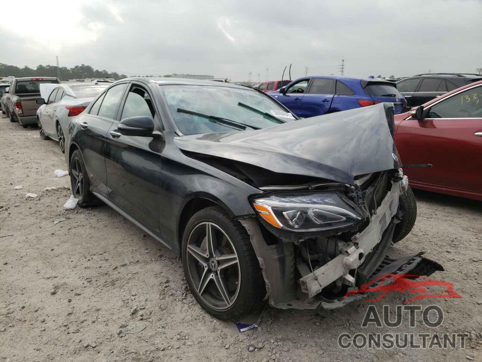 MERCEDES-BENZ C CLASS 2018 - 55SWF4JB4JU280913