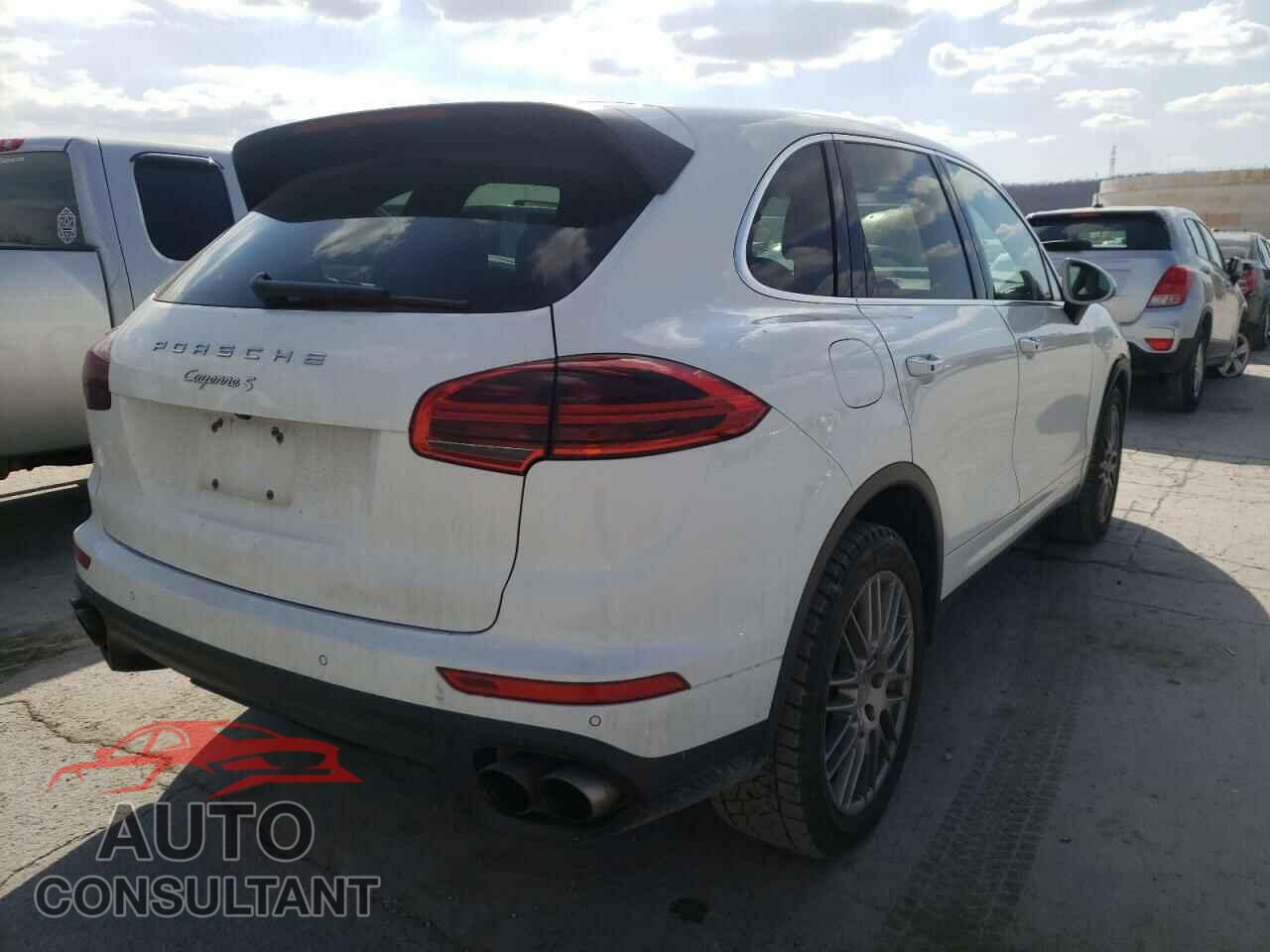 PORSCHE CAYENNE 2017 - WP1AB2A26HLA51621