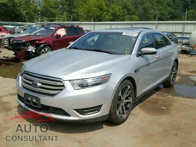 FORD TAURUS 2016 - 1FAHP2E89GG150043