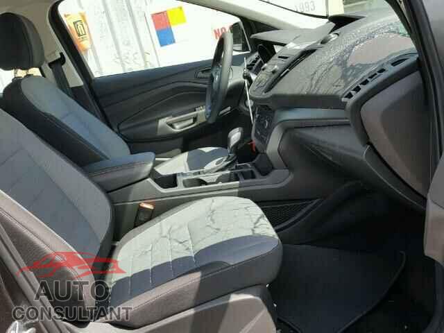 FORD ESCAPE S 2017 - 1FMCU0F76HUE04636