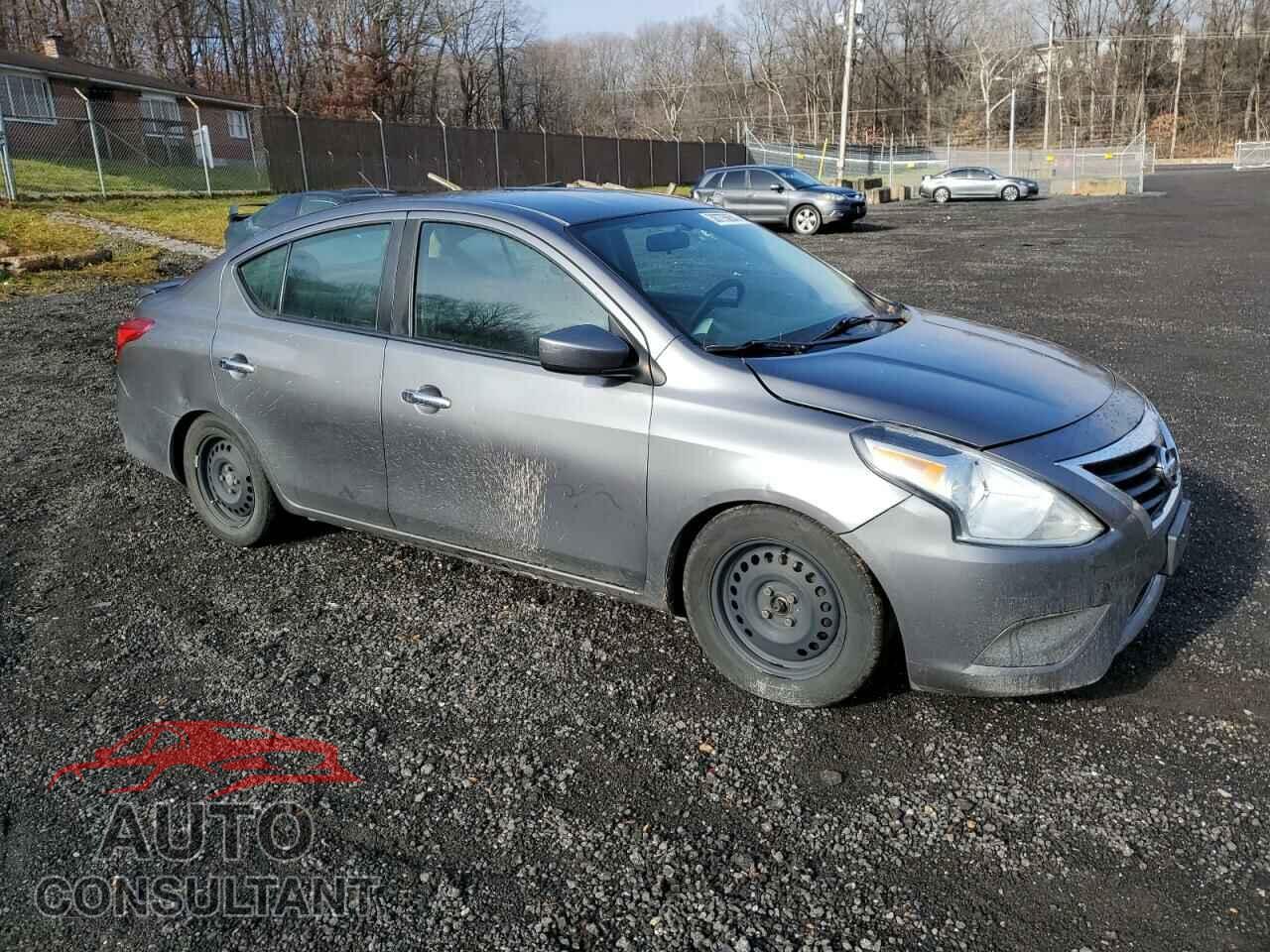 NISSAN VERSA 2017 - 3N1CN7AP9HL801465