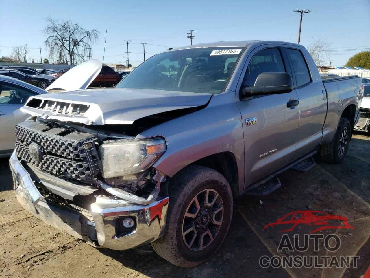 TOYOTA TUNDRA 2018 - 5TFUY5F16JX711542