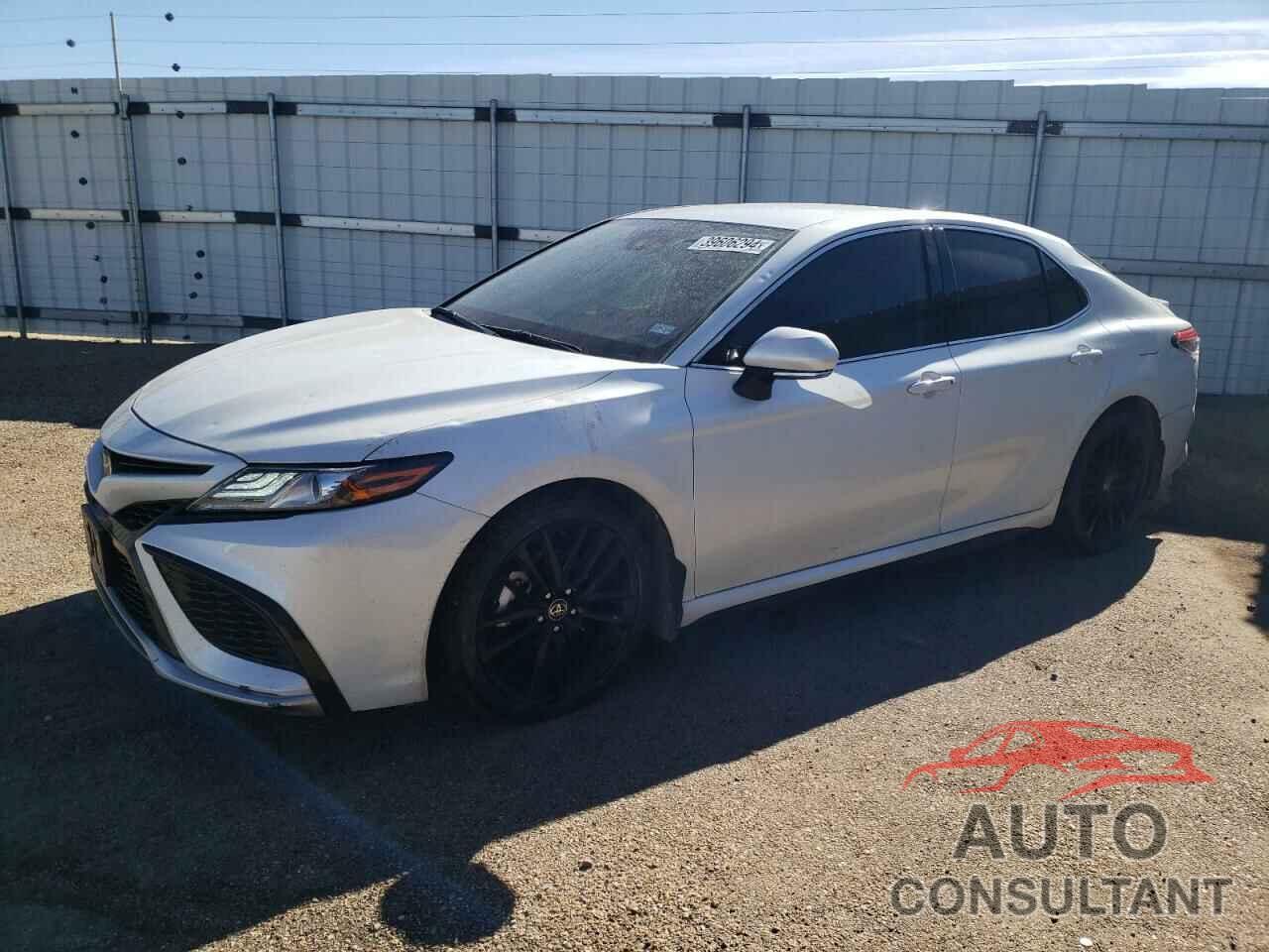 TOYOTA CAMRY 2021 - 4T1K61AK0MU614697
