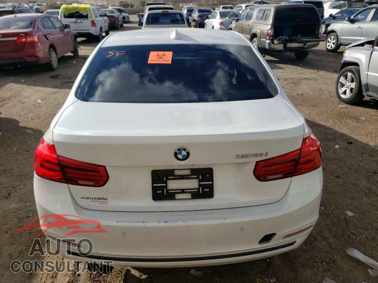 BMW 3 SERIES 2016 - WBA8E9G55GNU30658