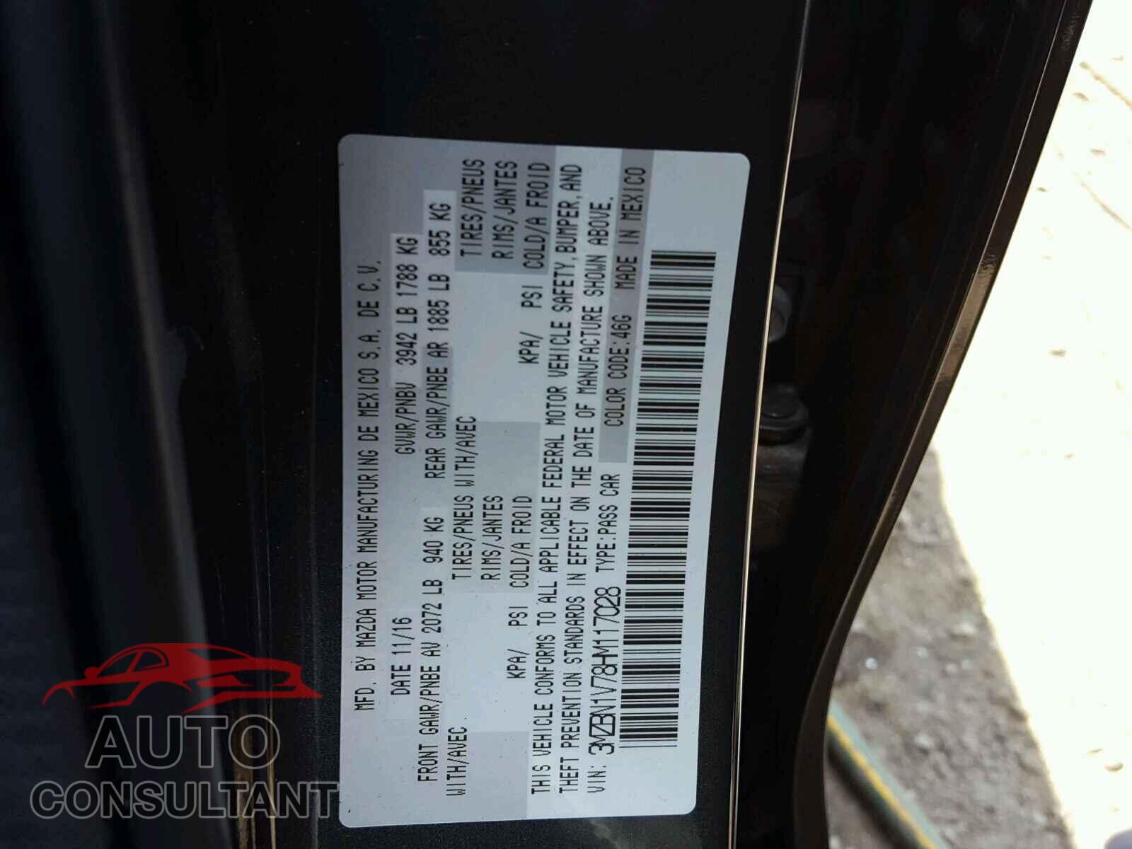 MAZDA 3 2017 - 3MZBN1V78HM117028