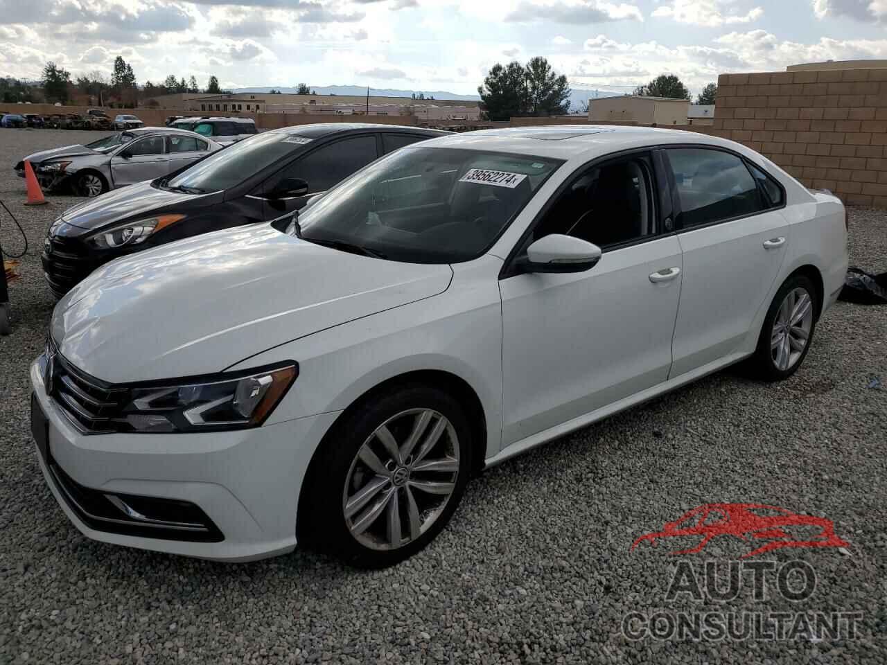 VOLKSWAGEN PASSAT 2019 - 1VWLA7A31KC011969