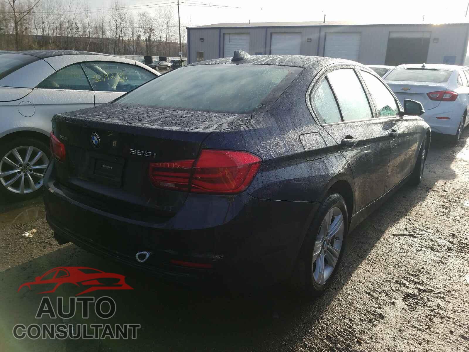 BMW 3 SERIES 2016 - WBA8E3G51GNU05026