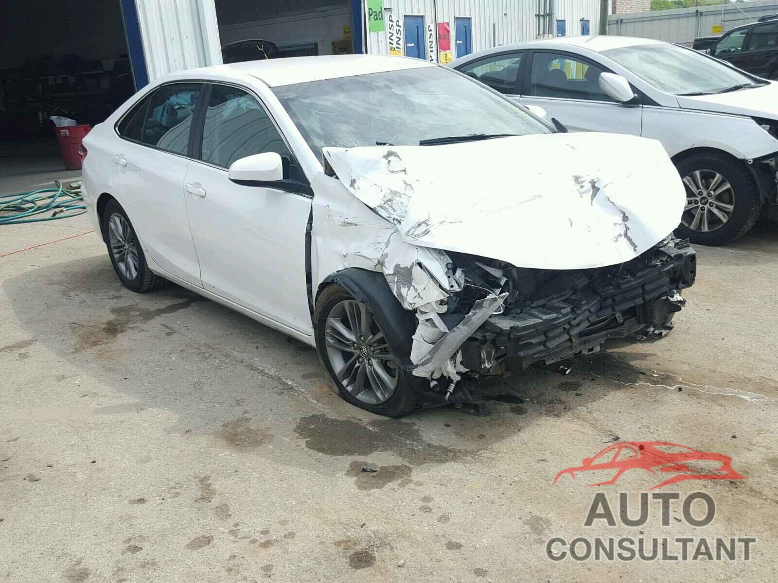 TOYOTA CAMRY 2016 - 4T1BF1FK8GU583423