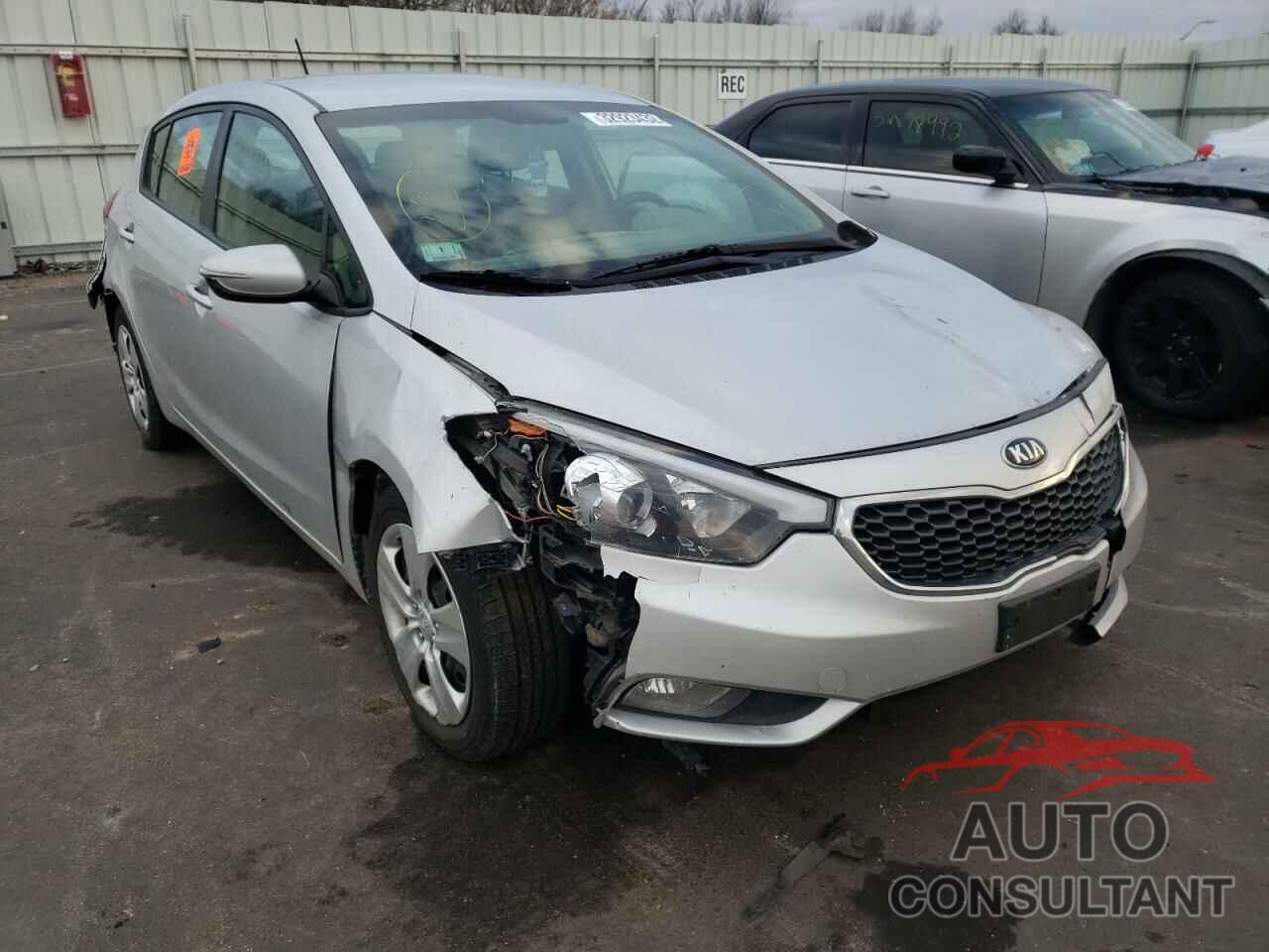 KIA FORTE 2016 - KNAFK5A82G5636502