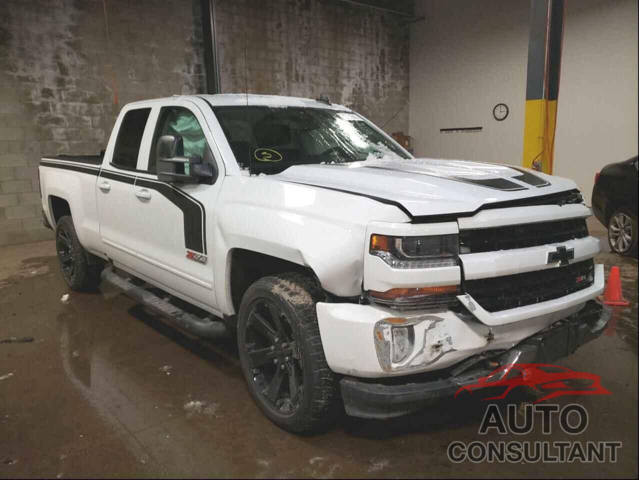 CHEVROLET SILVERADO 2017 - JN8AE2KP2H9169492