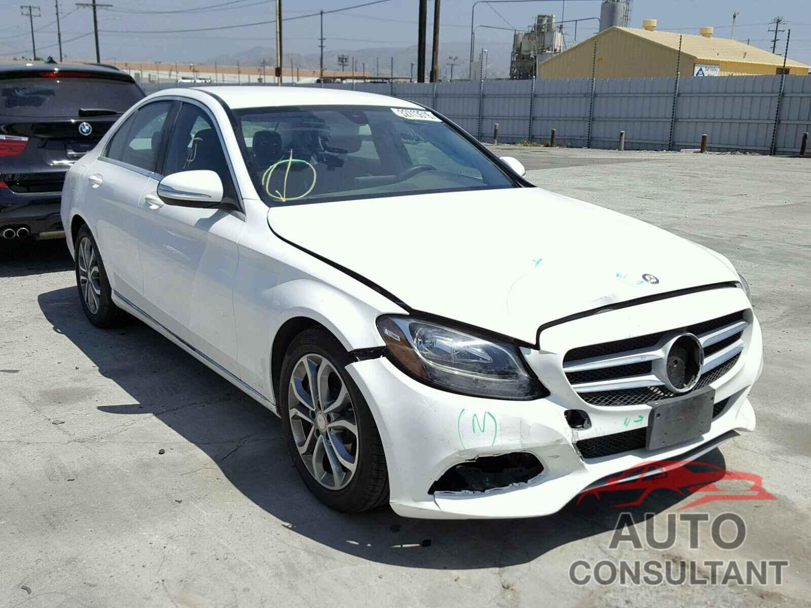 MERCEDES-BENZ C300 2015 - 55SWF4JB7FU095844