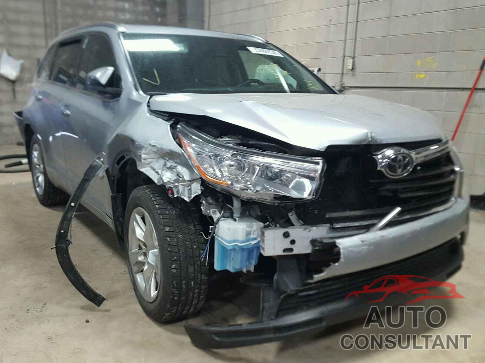 TOYOTA HIGHLANDER 2015 - 5TDDKRFH1FS150203