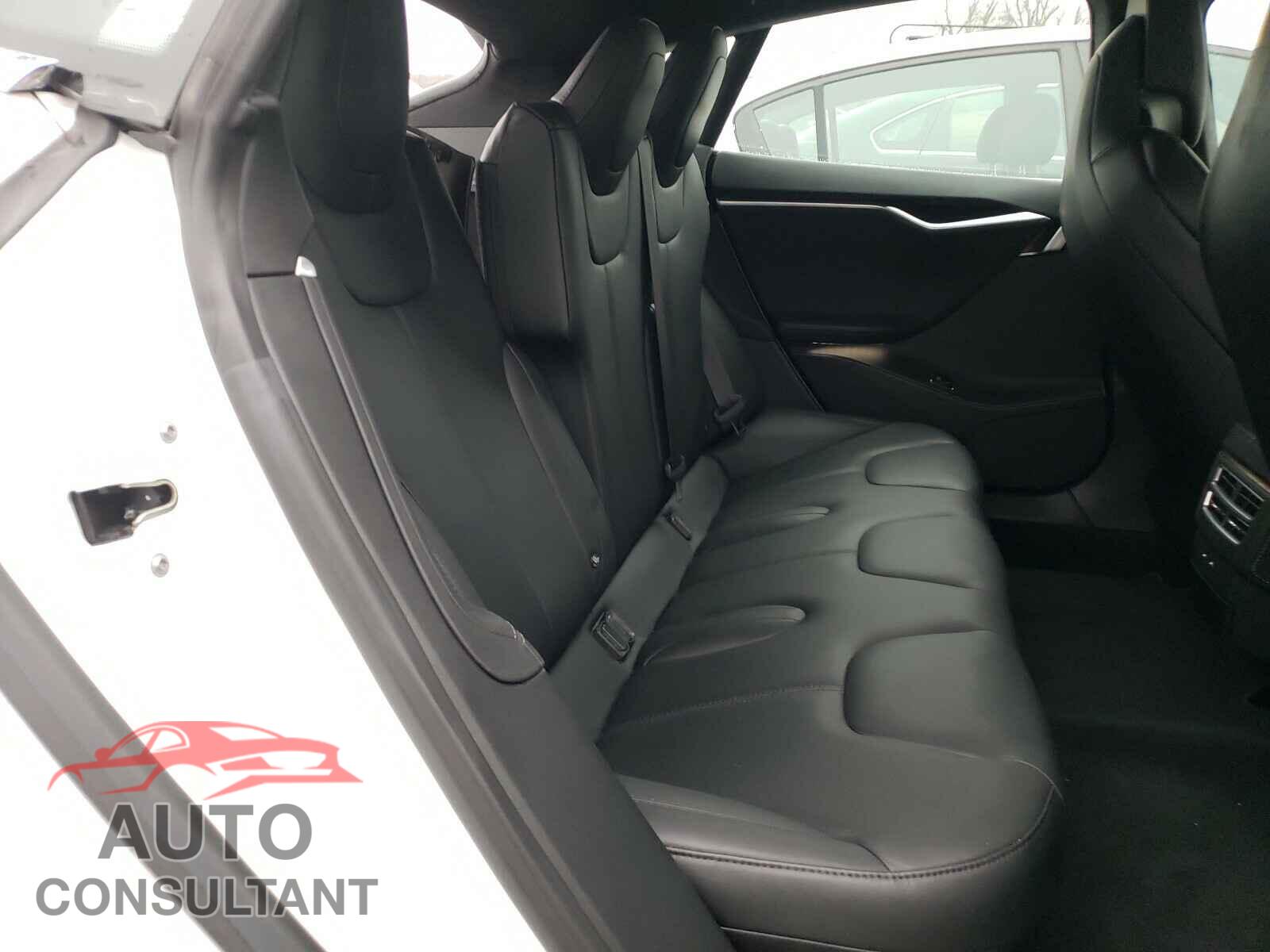 TESLA MODEL S 2017 - 5YJSA1E26HF192611