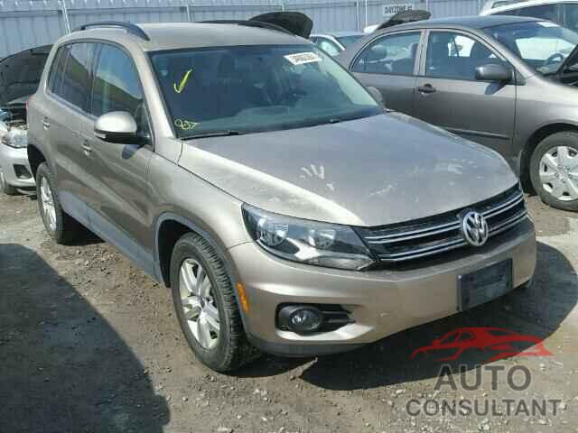 VOLKSWAGEN TIGUAN 2015 - WVGKV7AX0FW030311