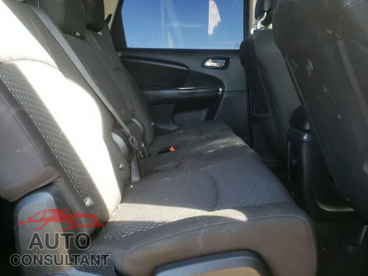 DODGE JOURNEY 2017 - 3C4PDCBB8HT644038
