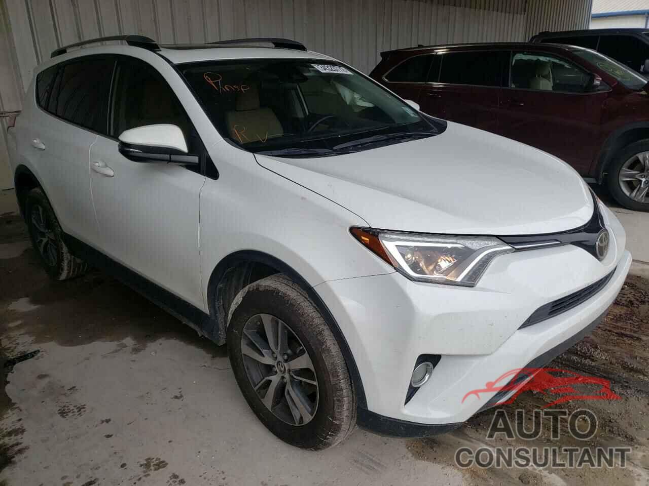 TOYOTA RAV4 2017 - JTMWFREV9HJ717424